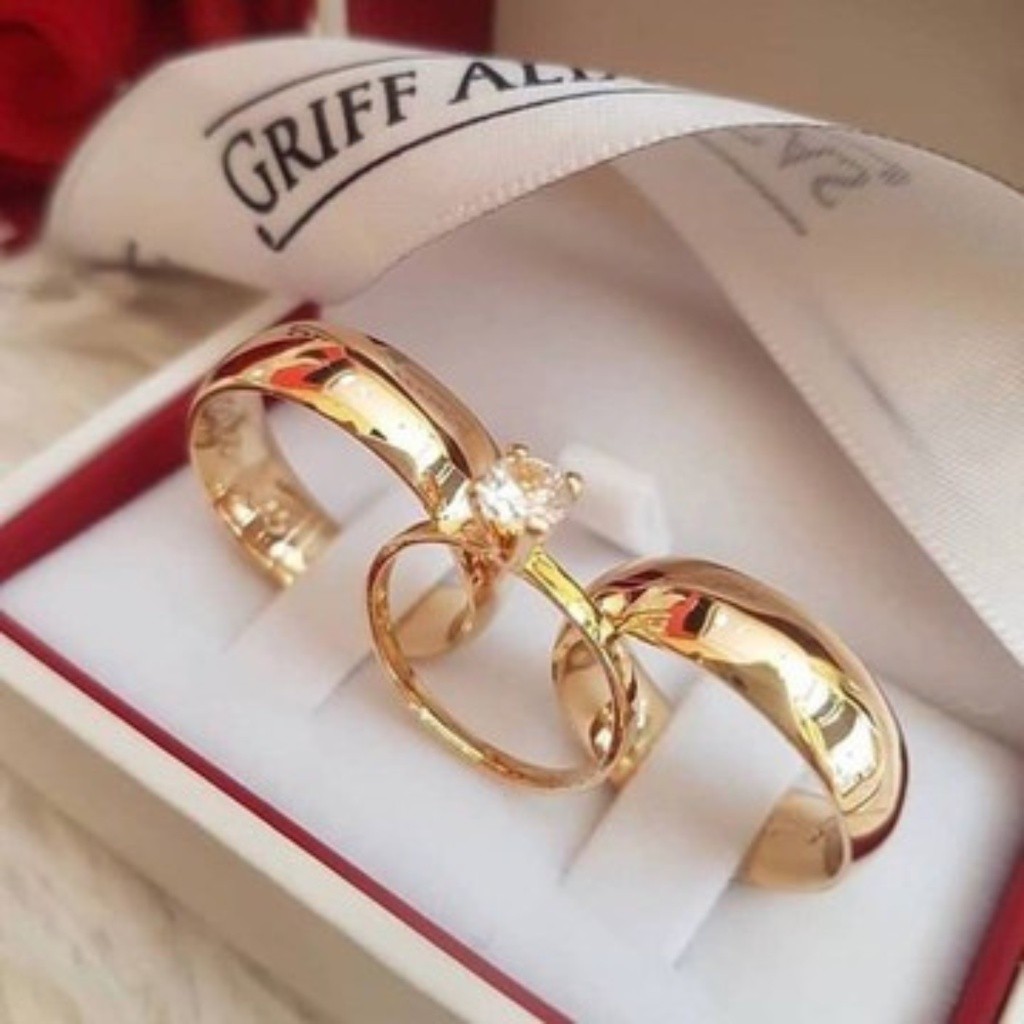 Par De Alianças Casamento 6mm Lisa Grossa + Anel Solitário Noivado Aço Inoxidável 316L Cor Ouro 18K em Oferta na Shopee