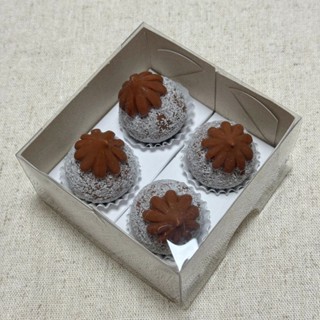 50 Caixas Acetato 4 Doces Com Berço 8x8x4 | Brigadeiros, Trufas e Bombons Gourmet | Tampa Transparente em Oferta na Shopee