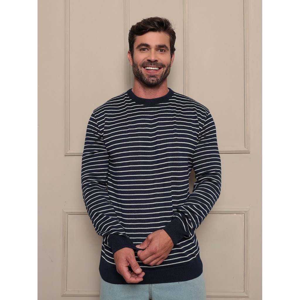 Suéter listrada masculino Premium padrão Passe o inverno com mais estilo e elegância.