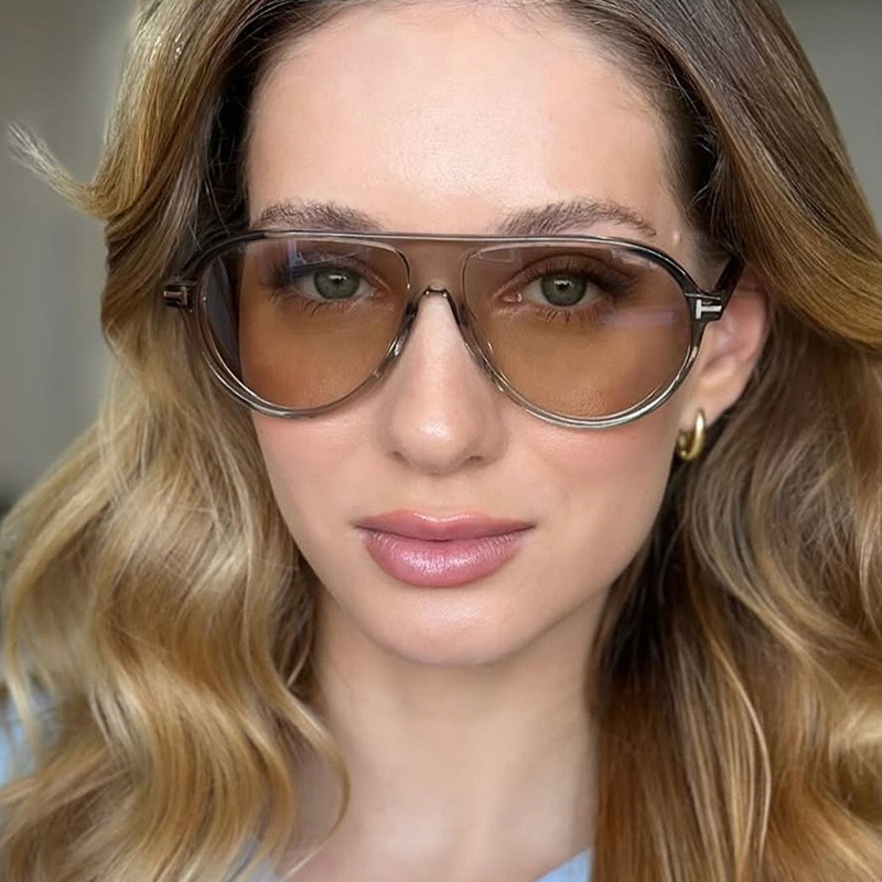 Óculos De Sol Femininos , Da Moda Masculina De Armação Pequena . em Oferta na Shopee