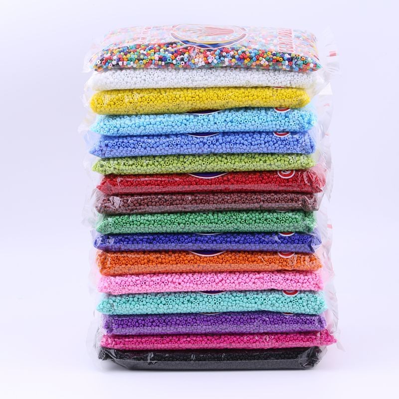 Miçanga De Vidro 6/0 500G/PCT  Aprox. 6200 Pçs  4MM para montagem pulseira e colares em Oferta na Shopee