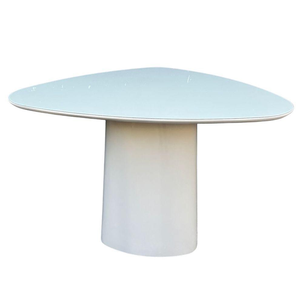 Mesa De Jantar Cone Orgânica Redonda 90x93 Cm Laqueado Off White - Home & Living