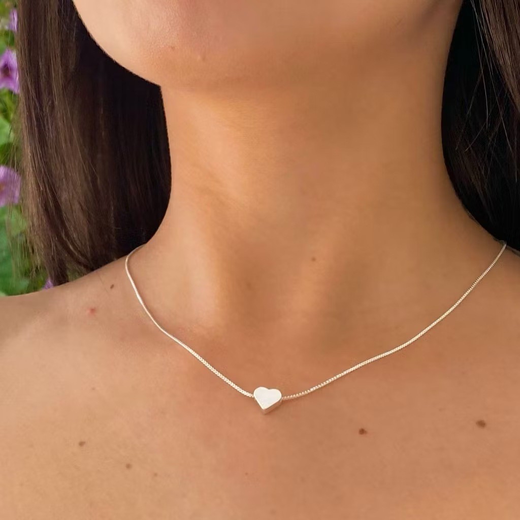 Detalhes do Colar gargantilha bolinhas banhado Prata 925 + Colar coração transpassado chapado banhado Prata 925 a ouro 18K