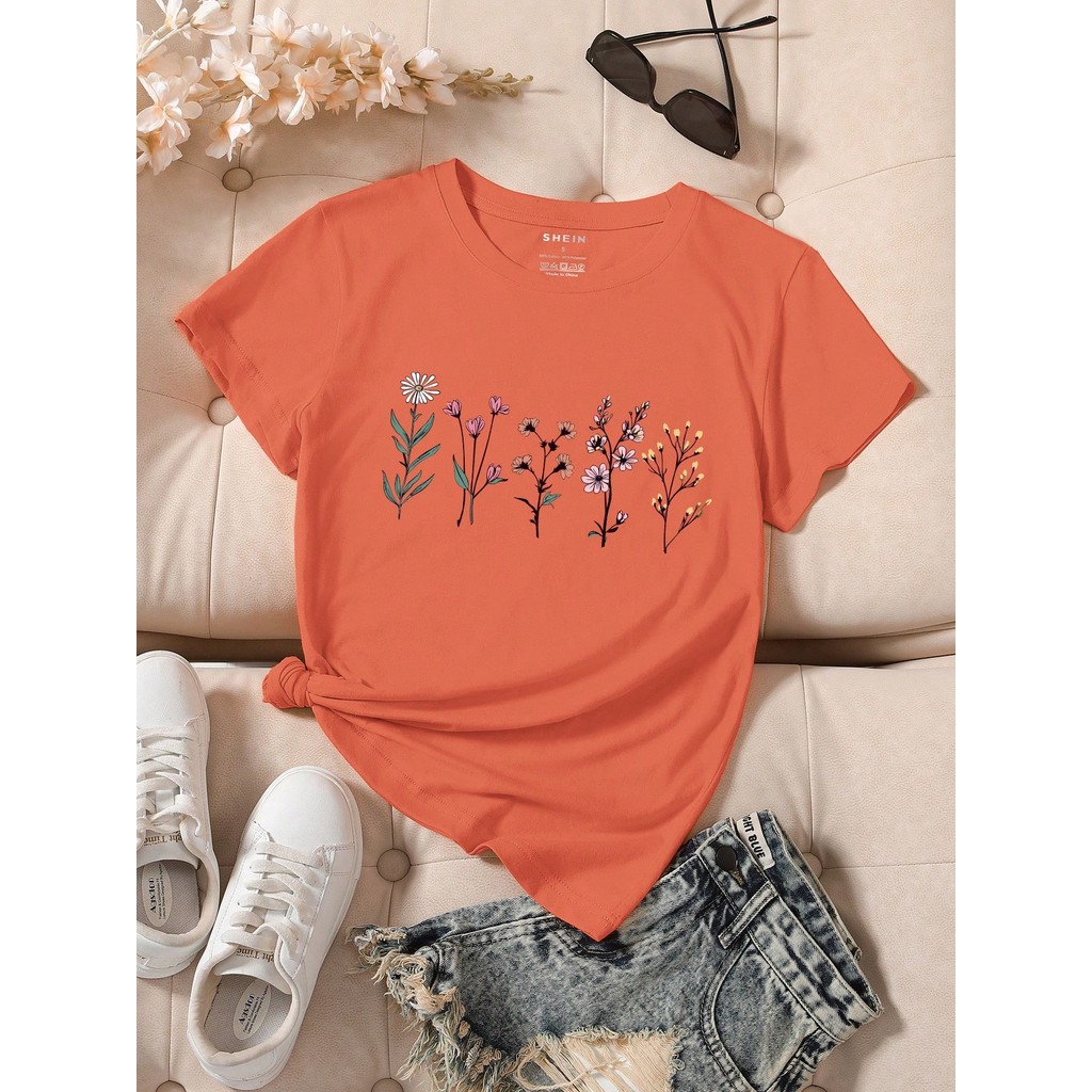 Camiseta Floral Delicada Feminina 100% Algodão | Estampa de Flor Minimalista | Casual Verão Confortável
