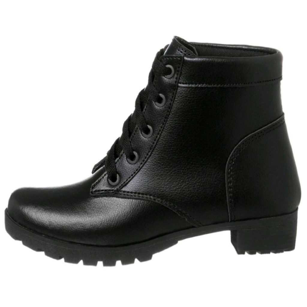 Bota Feminina Coturno Botinha Preta Tratorada Salto Baixo Cano Curto Ref. 20/222