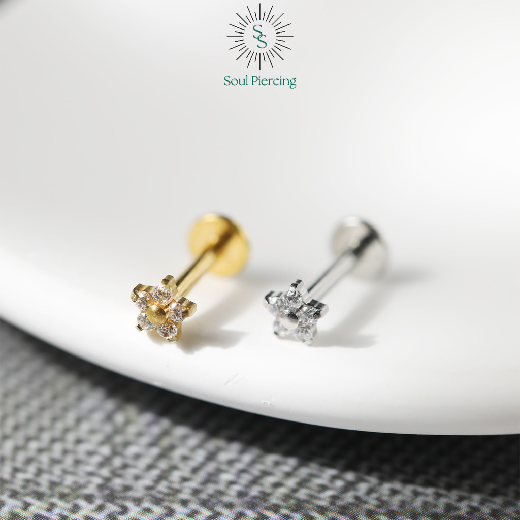 Piercing Labrete Delicado Aço Cirúrgico Flor Zircônia |  Helix, Tragus, Conch, Nariz, Boca-Medusa Piercing Trágus em Oferta na Shopee