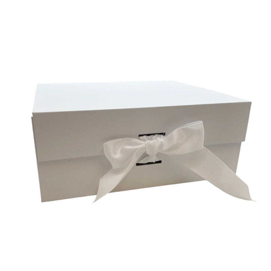 Caixa de Papel Rígido Quadrada Branca com Imã e Fita - 1 unidade - Rizzo em Oferta na Shopee