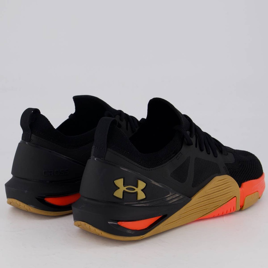 Detalhes do Tênis Under Armour Tribase Cross 2 Preto e Laranja