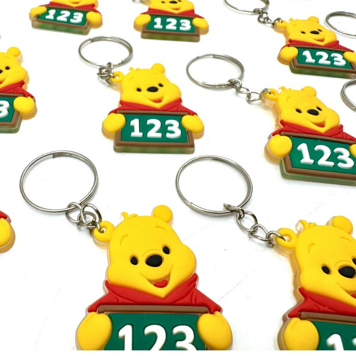 Chaveiro Pooh Escolar Lousa 123 Lembrancinha Alunos 10peças Tema escolinha