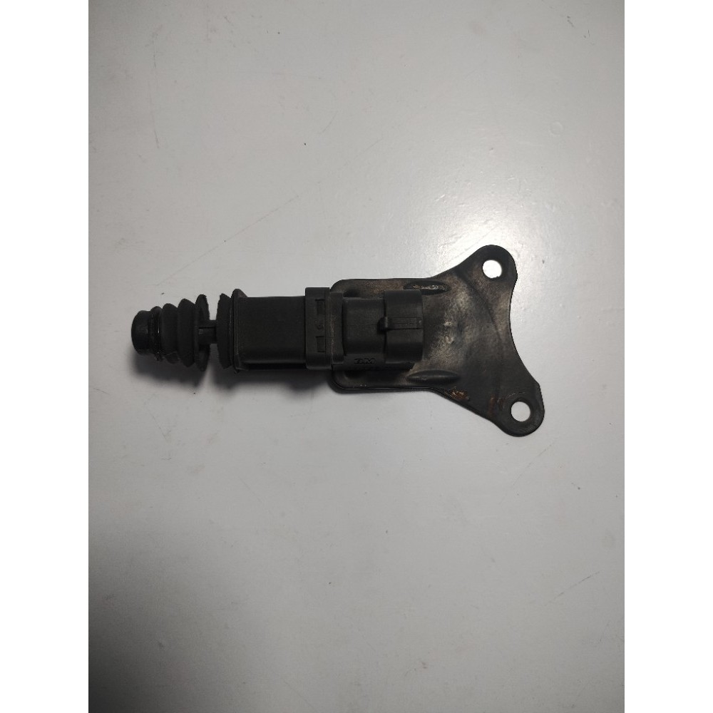 Interruptor Botão Alarme Capo Gm Celta Astra Corsa 90355463