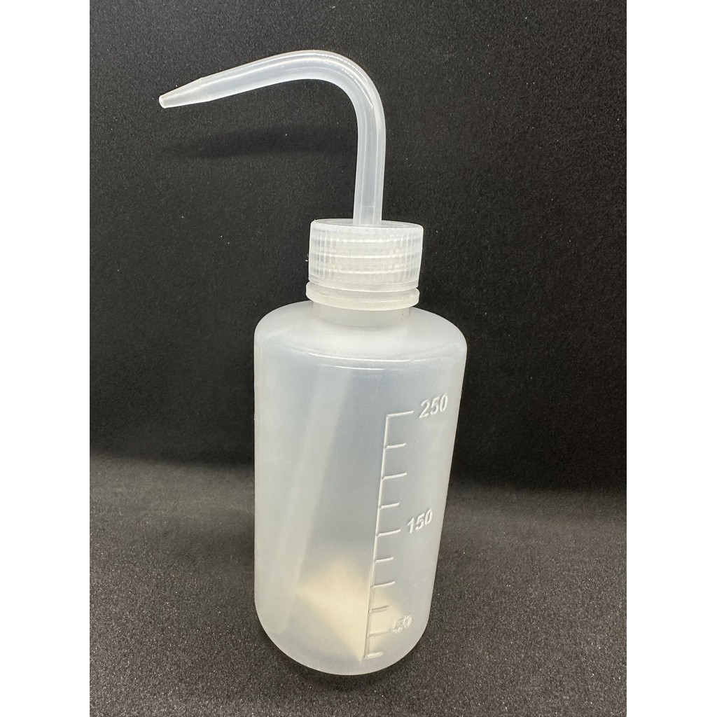 Pisseta Plastica Garrafa Frasco de Limpeza Higenização 250ML