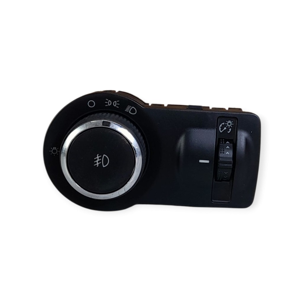 Botao Farol C/Milha Gm Onix Prisma 2014 A 2019 52098292 Orig