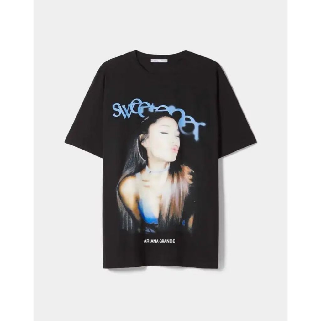 Camiseta T - Shirt Ariana Grande Cantora Camisa