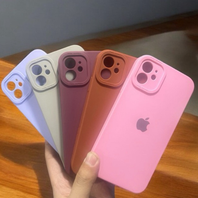 Capa Capinha Para IPhone 11 / 11pro / 11promax Silicone Aveludada C/ Proteção na Câmera Fechada Quadrada