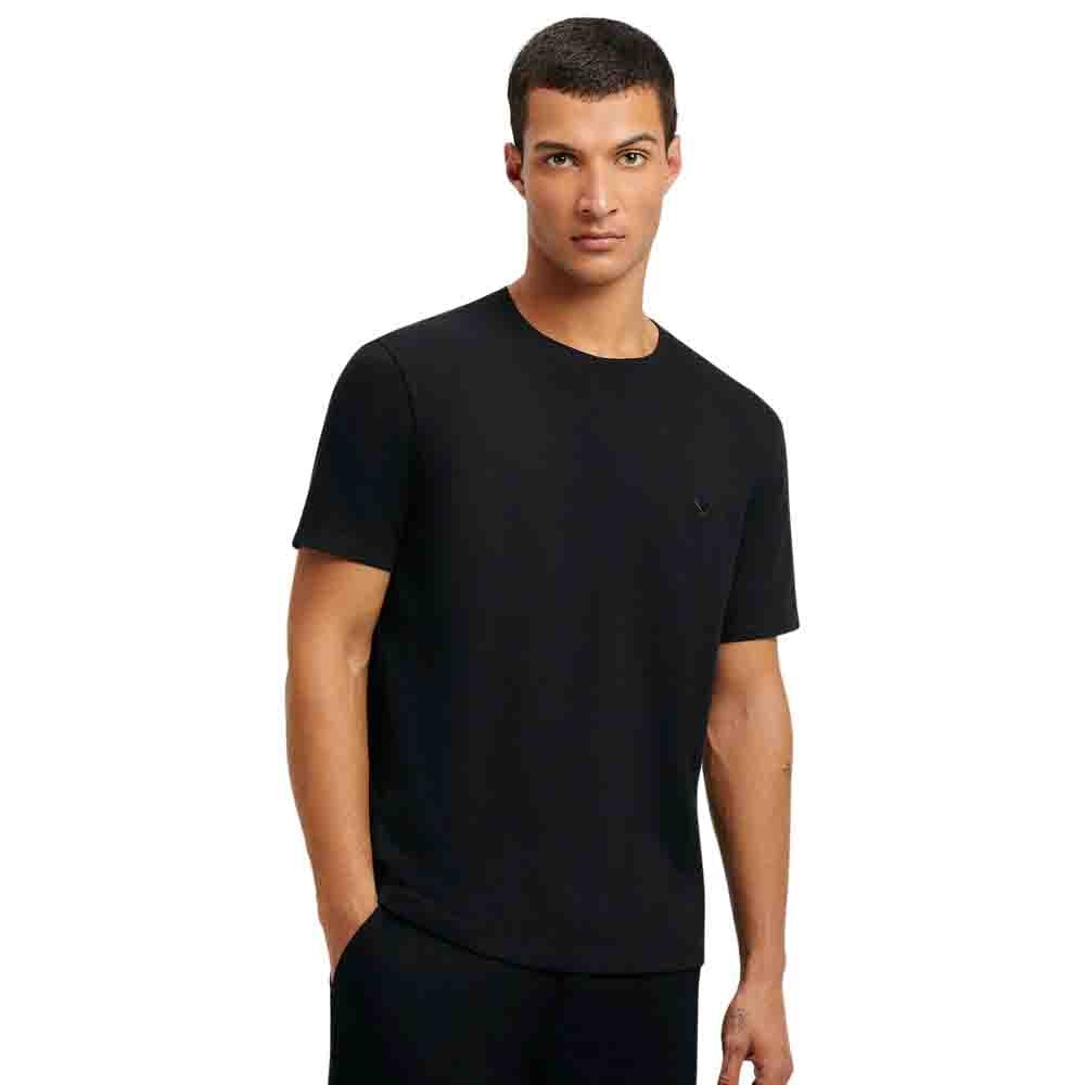 Camiseta Básica Hering Masculina Regular World Com Bordado Preto
