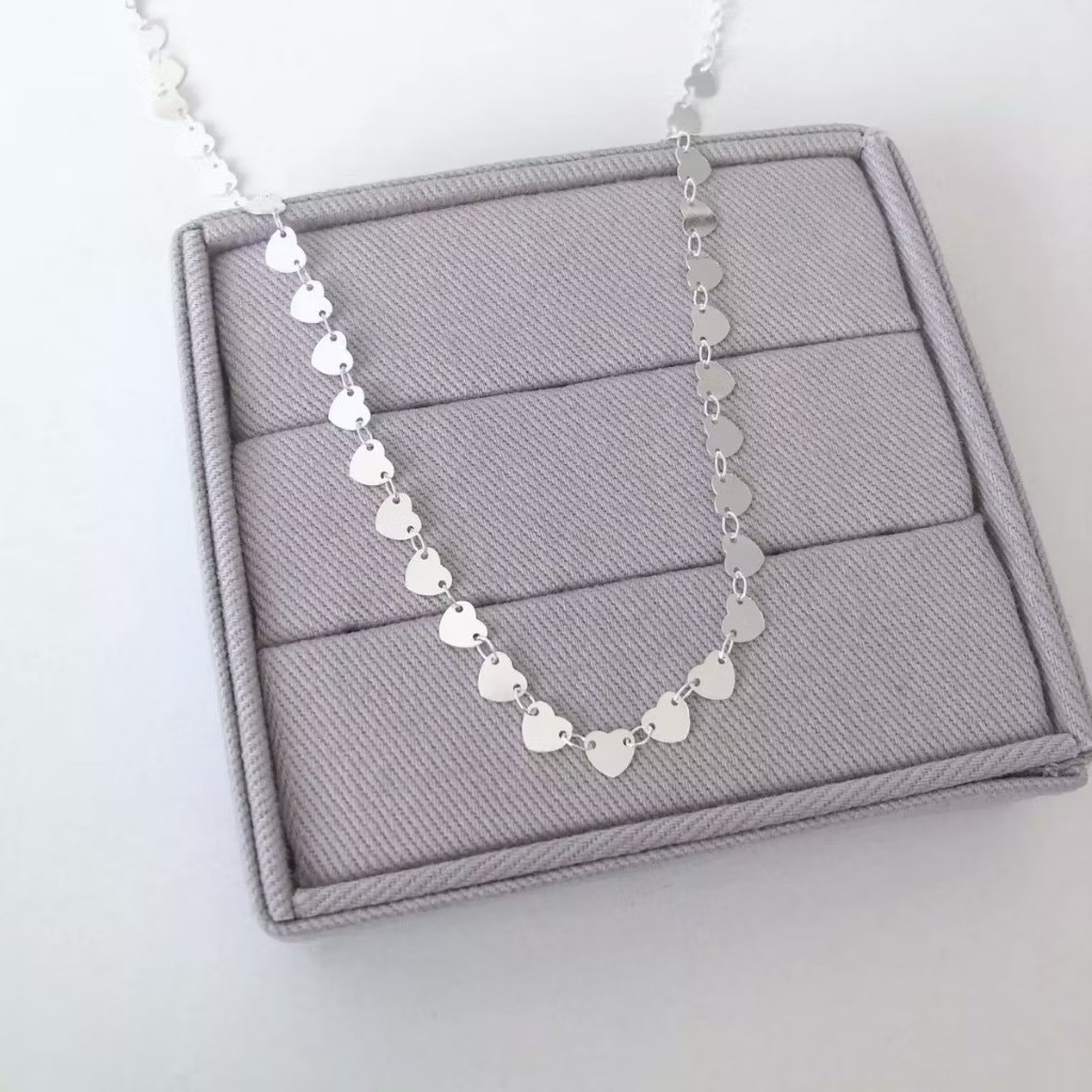 Choker coração pequeno medalha liso prata 925