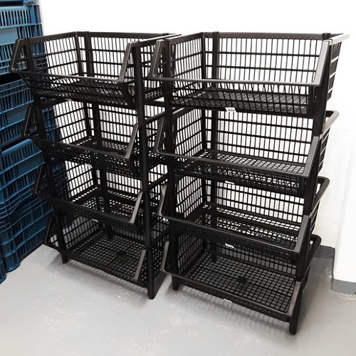 5 Cesto Plástico Reforçado Expositor Empilhável Organizador Gondola Promoção Exclusiva Cor Preto
