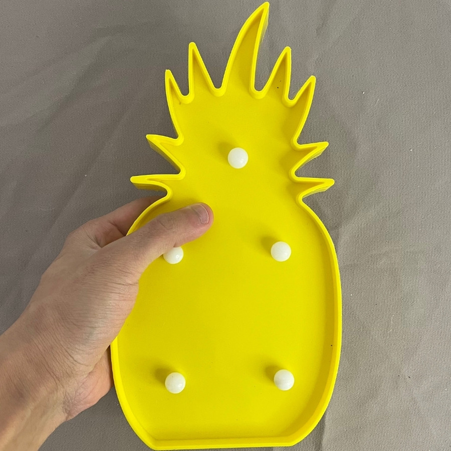 Luminária LED Abacaxi - Amarelo - 24,5x12,5cm - 1 unidade - Rizzo — imagem 2 de 2