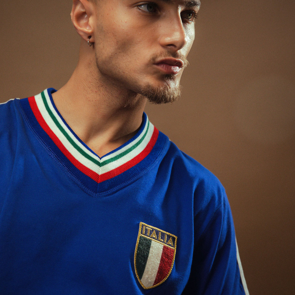 Camisa Itália Retrô Masculina Squadra Masculina Collab Retrôgol x Mauro Beting Oficial em Oferta na Shopee