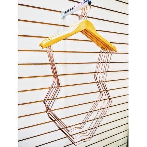 Manequim Dourado Cromado: Onde Comprar | BuscaProdutos