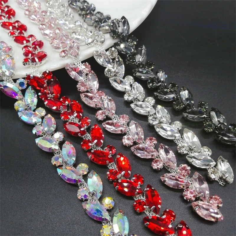 50/100cm Denso Gals Cristal Diamante Aplique Corrente De Vidro Strass Guarnição Costurar Em Sapato Chapéu Roupas Diy Dec em Oferta na Shopee