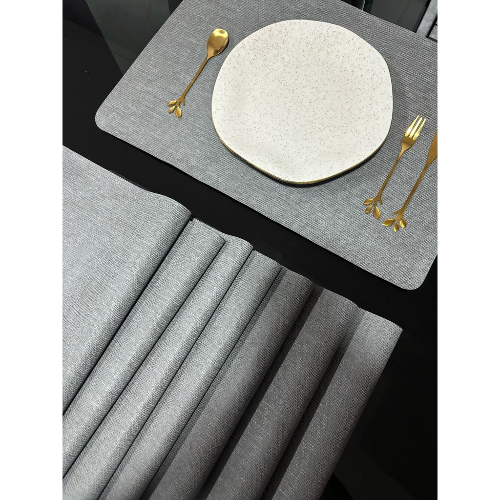 Jogo Americano Impermeável para Mesa | Kit com 2 a 10 Peças | Limpeza Rápida e Durável em Oferta na Shopee