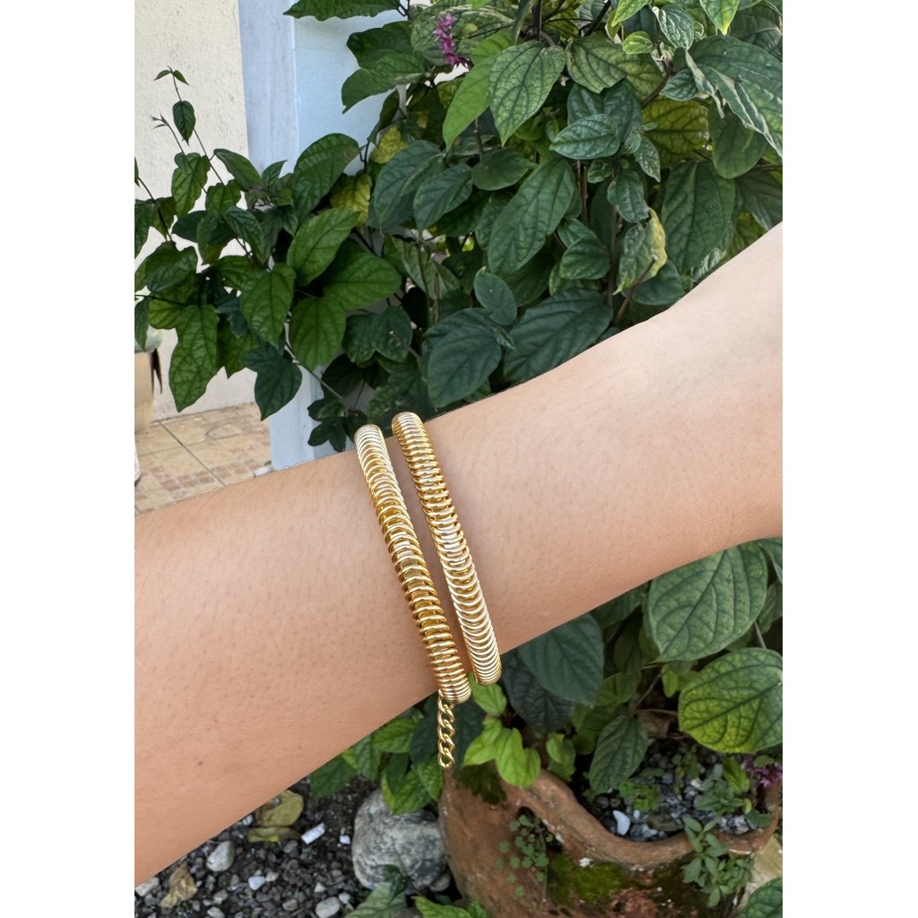 Pulseira bracelete dourado aro rígido folheada a ouro 18k