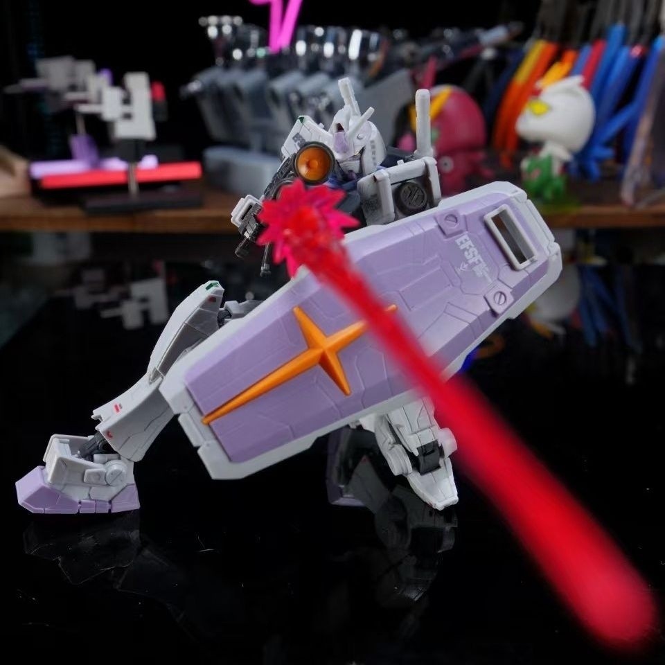 Novo modelo de alta mobilidade da fábrica HG Yokohama Genso no esquema de cores G3, vem com decalques e peças com efeito