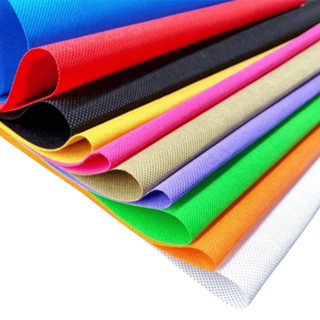 Toalha De Mesa Tnt Liso Diversas Cores Decoração 1,40 X 1,0m em Oferta na Shopee