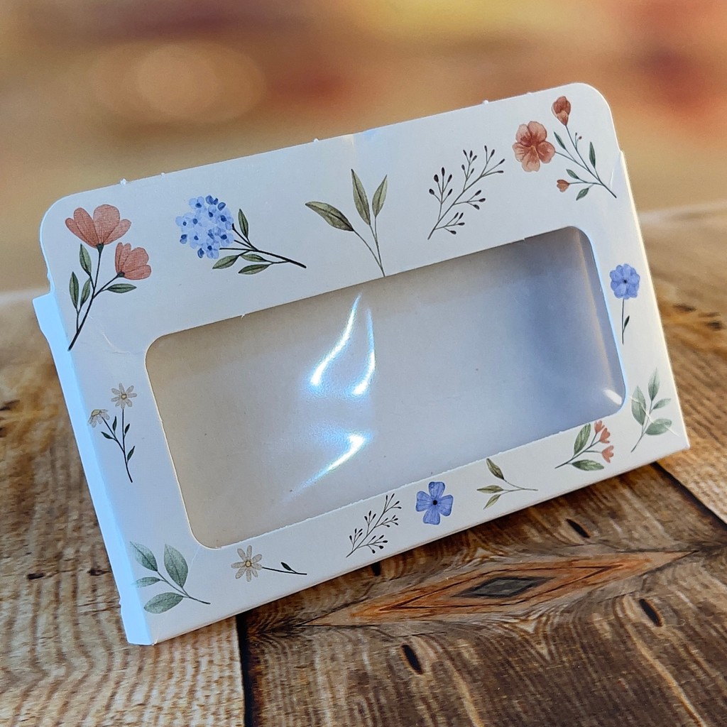 50 CAIXA TABLETE DIA DAS MÃES MENSAGEM 5597 FLORES DO CAMPO 12,3X6,3X0,9cm (IDEIA MÃES 2025)