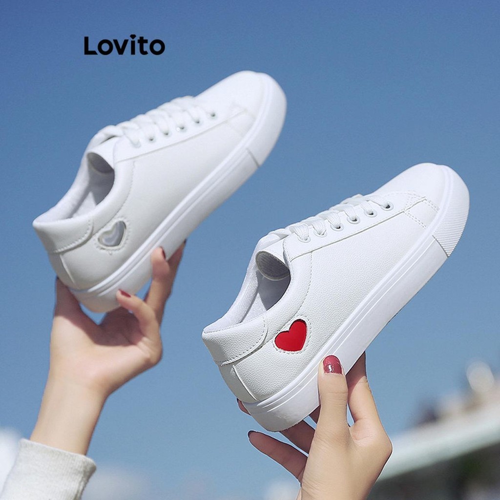 Lovito Tênis esportivo liso bordado amor simples e versátil refrescante limpo branco tênis para mulheres LFA58347 - Women Shoes