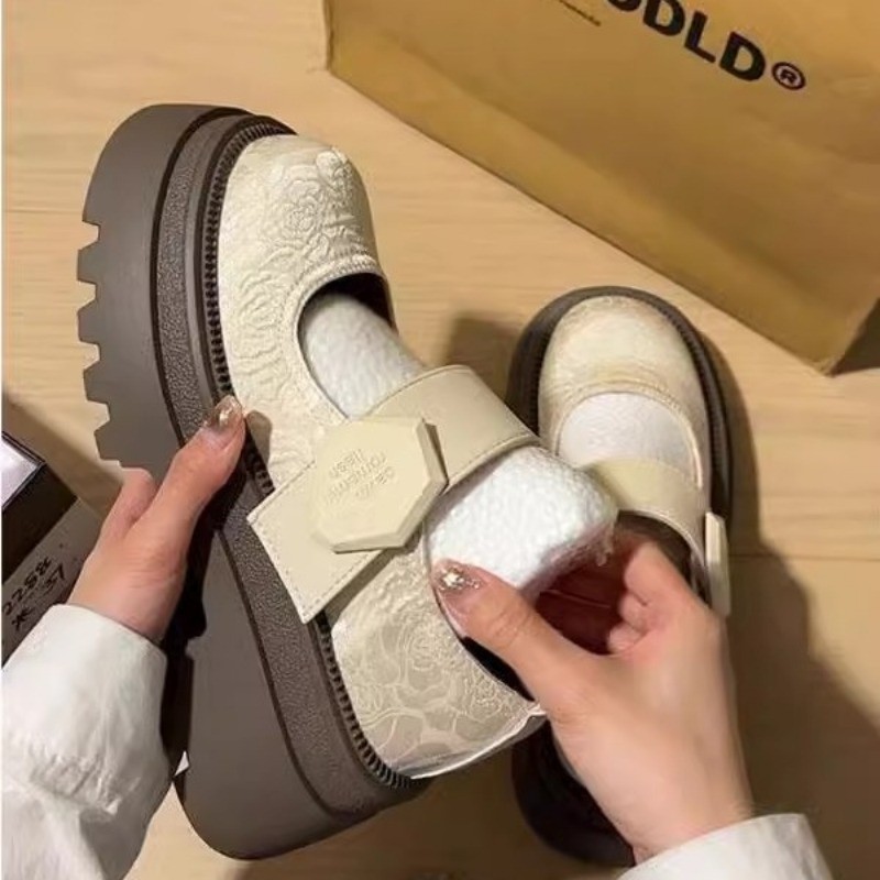 IELGY Mary Jane Sapatos Femininos De Couro Preto Novos De Sola Grossa Estilo Chinês · foto 2