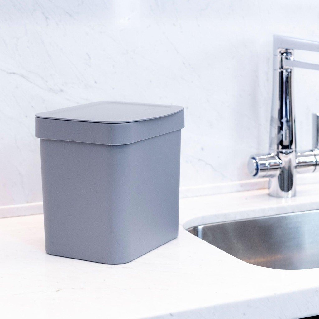 Lixeira para pia da cozinha Ou 2,5L Linha Trium em Oferta na Shopee
