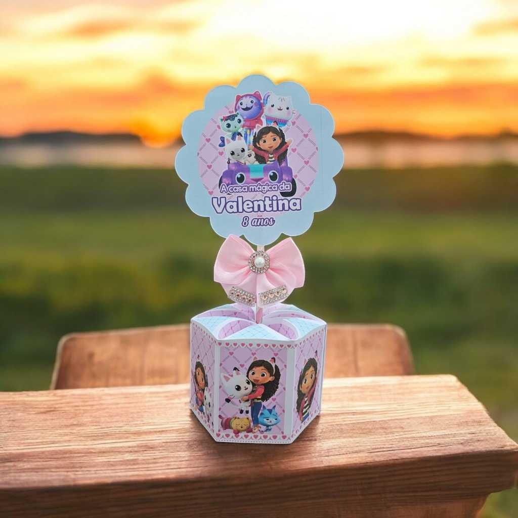 10 Unidades Centro de mesa Festa Casa A Magica da Gabi Gabby em Oferta na Shopee