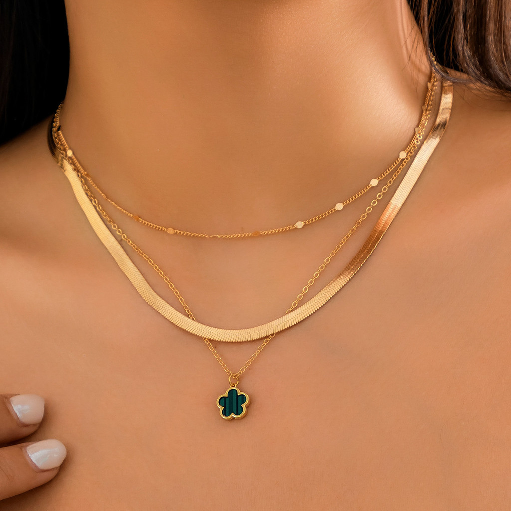 Colar Feminino Dourado Camadas Trevo Verde Corrente Choker Luxo Elegante Bijuteria Moda Presente