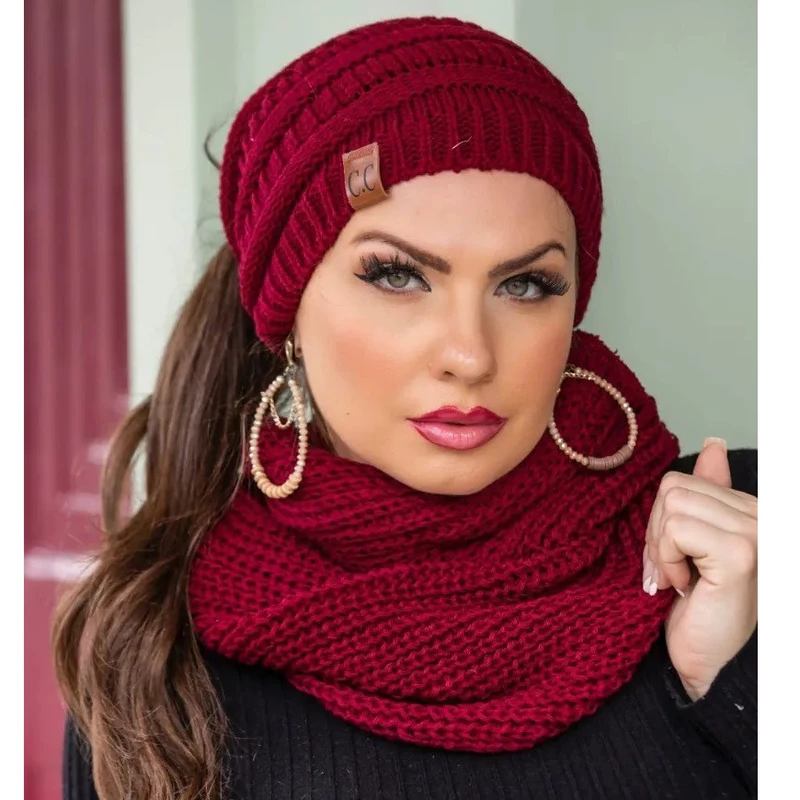 "Estilo Elegante: Kit Touca e Cachecol 🧣"