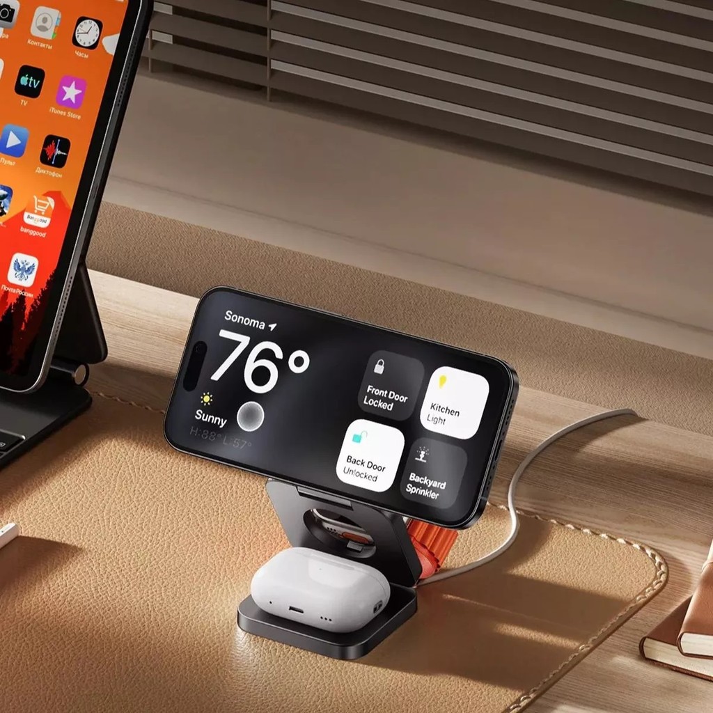 Carregador 3 em 1 Carregamento Por indução Smartphone AppleWatchs Fones de Ouvido 15W