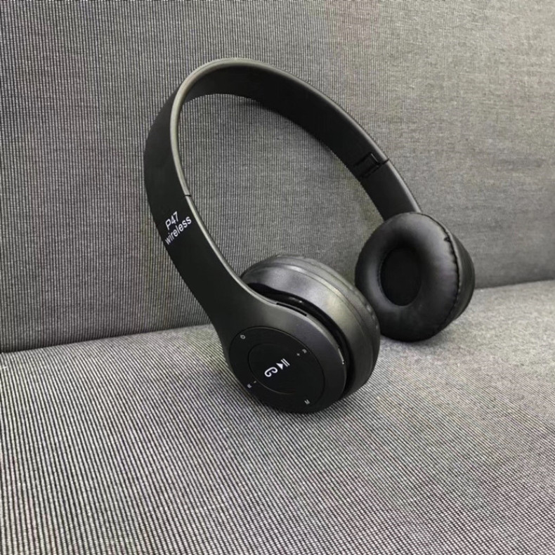 Fone De Ouvido Sem Fio F47 / P47 Wireless Headphone Dobrável  Micro Sd Card P2 Mp3 Aux Fm Celular