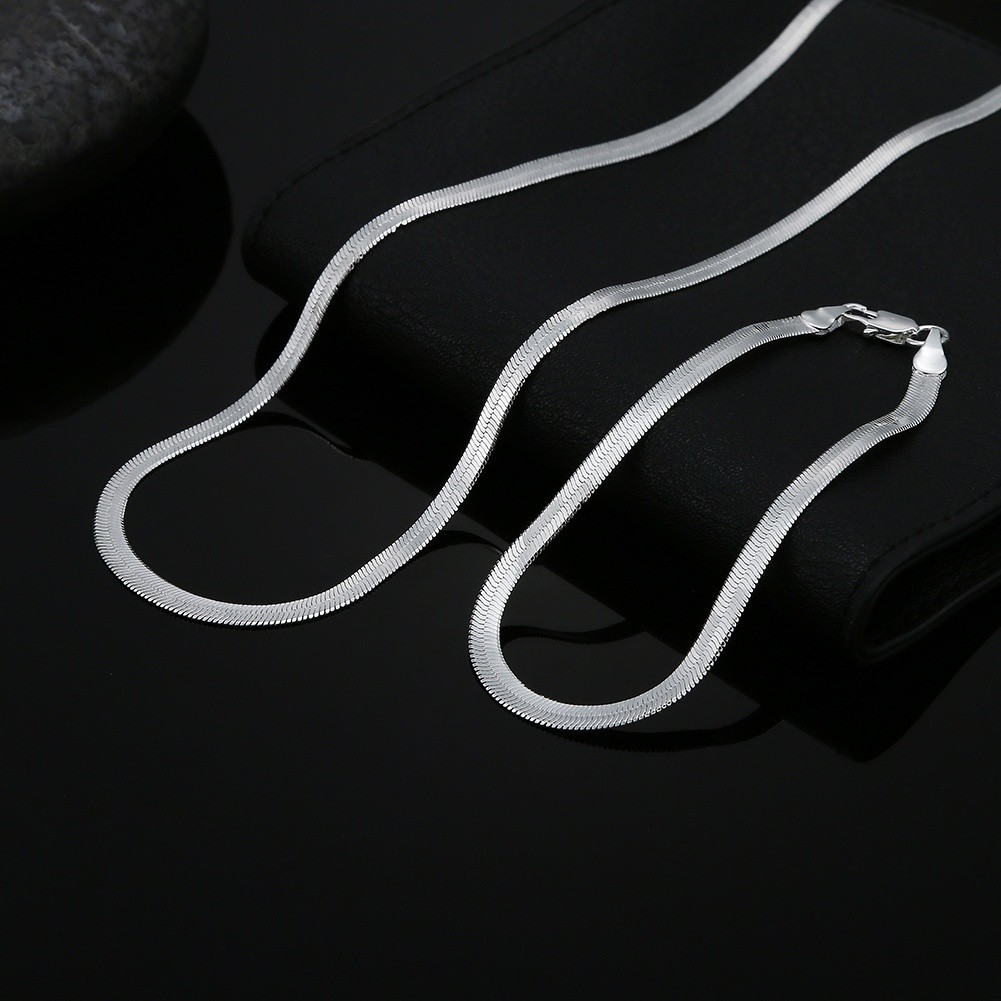 Moda para Casais: Joias em Prata Esterlina com Corrente de Cobra e Lâmina - Pulseira e Colar em Oferta na Shopee