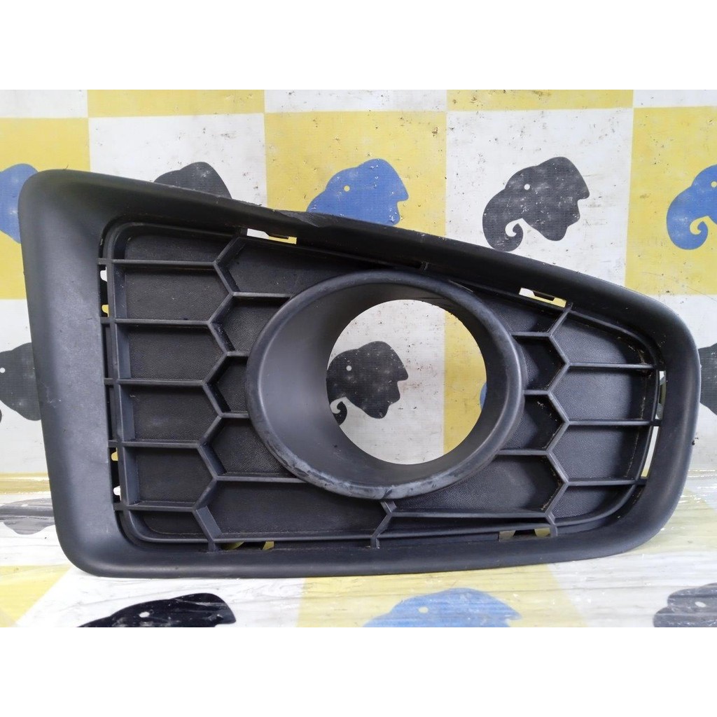 Moldura Milha Direita Sandero 2011-2014