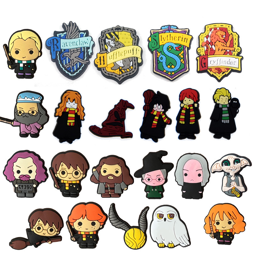 Pins PVC Novo Harry Potter Cartoon Magic Academy Bonito Chinelo Sapatos Botão Charme em Oferta na Shopee