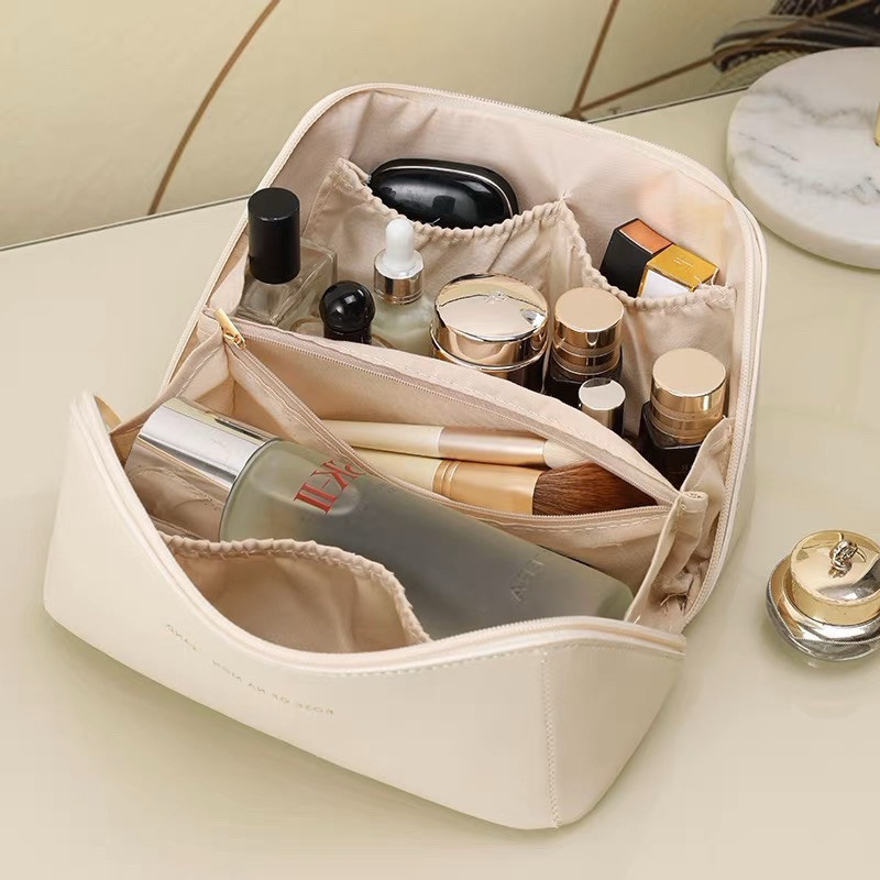 Bolsa Necessaire Organizador de Maquiagem Espaçosa Portátil Ideal para Viagem e Uso Diário em Oferta na Shopee