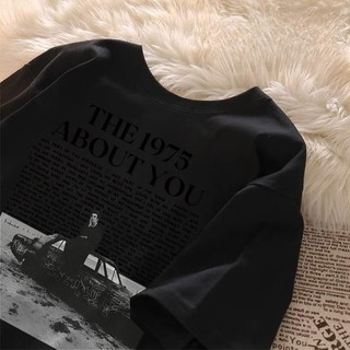 Camiseta feminina retrô coreana com estampa de fonte inglesa grande