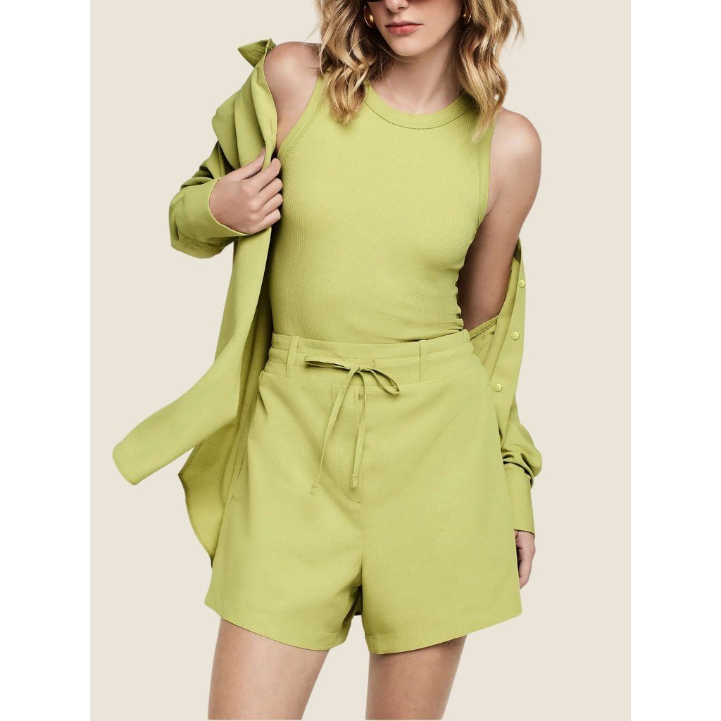 Shorts Evasê Cintura Alta Em Viscose Com Linho Dzarm