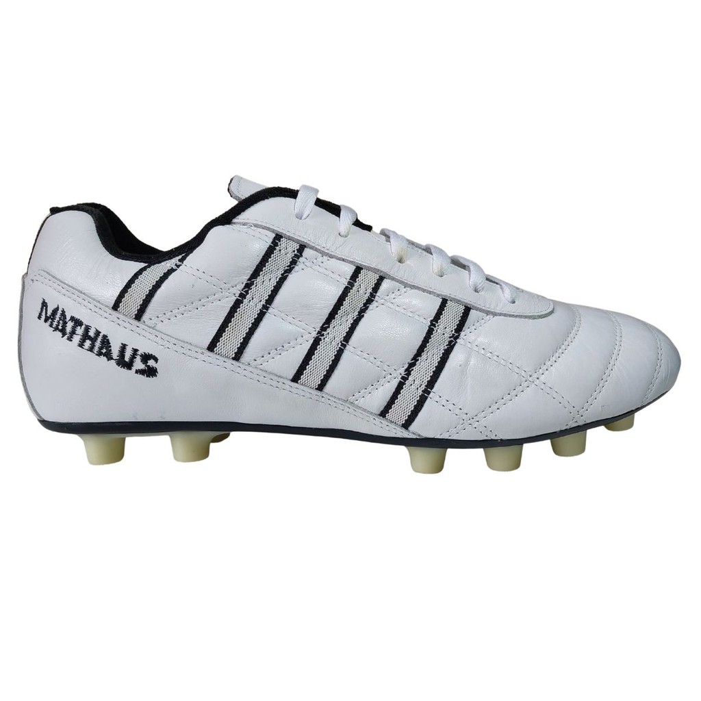 Chuteira De Futebol De Campo Mathaus Vitória Branca