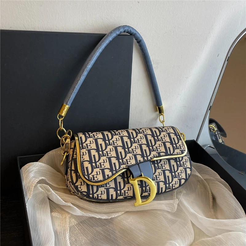 Bolsa Feminina Premium Nas Axilas 2024 Nova Moda Mensageiro Versátil Portátil Pequena Quadrada