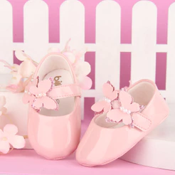 Sapatilha Infantil De Menina Bebe Fashion Enfeite Borboleta 13 ao 18