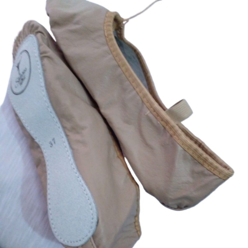 Sapatilha Ballet em Korino - Sola inteira, cor Bege (marca Stelariss) em Oferta na Shopee