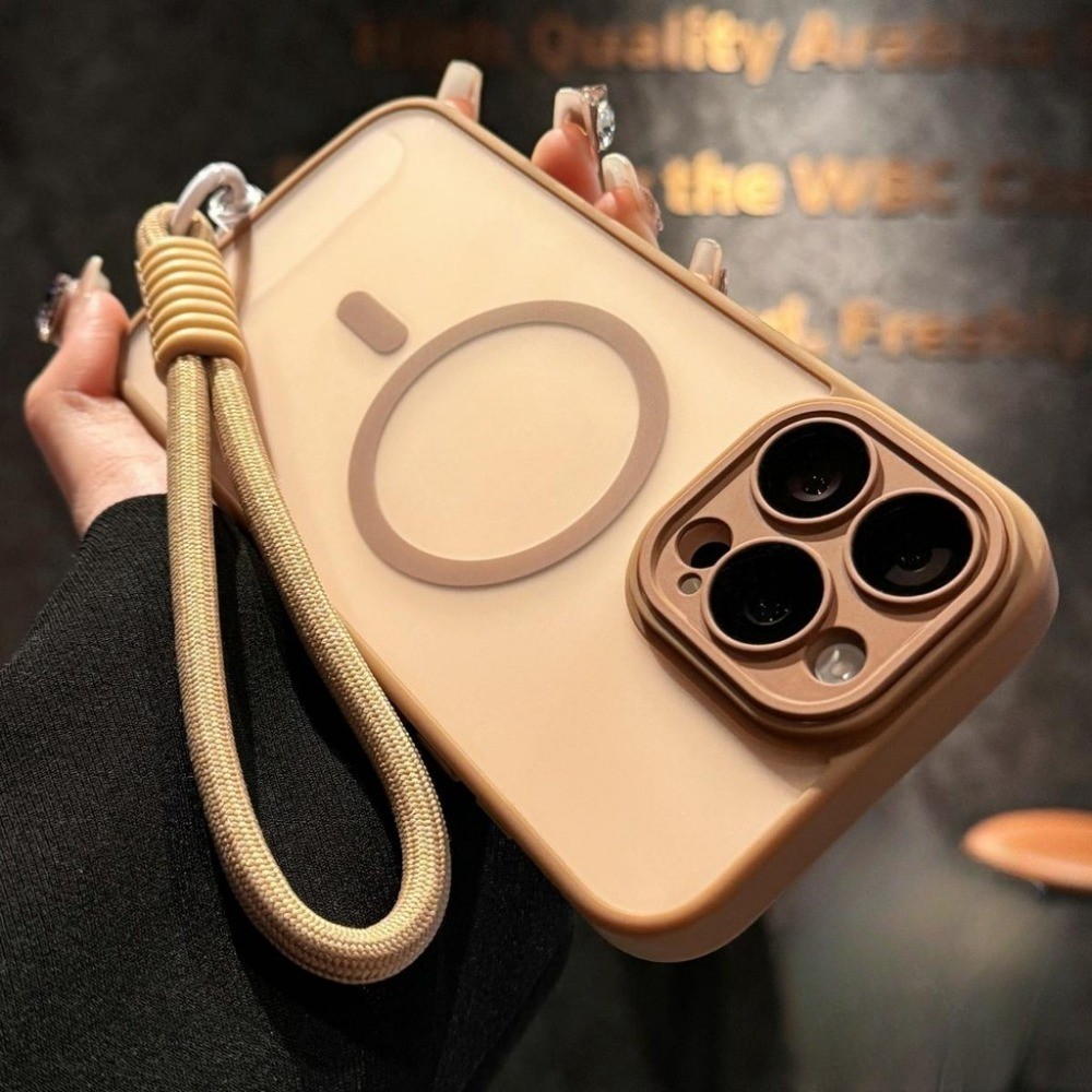 Com Cordão De Luxo Lente De Metal Proteger Capa De Telefone Fosca Para iPhone 16 11 12 13 14 15 Pro Max Plus Caixa De Ca em Oferta na Shopee