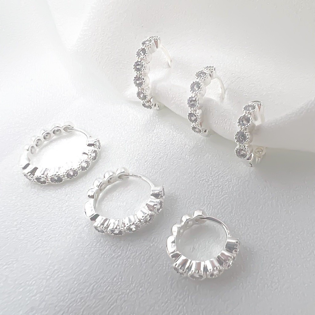 Trio de Brincos Argolas Laterais Arredondadas Cravejada Pedra de Zirconia de Prata 925 em Oferta na Shopee